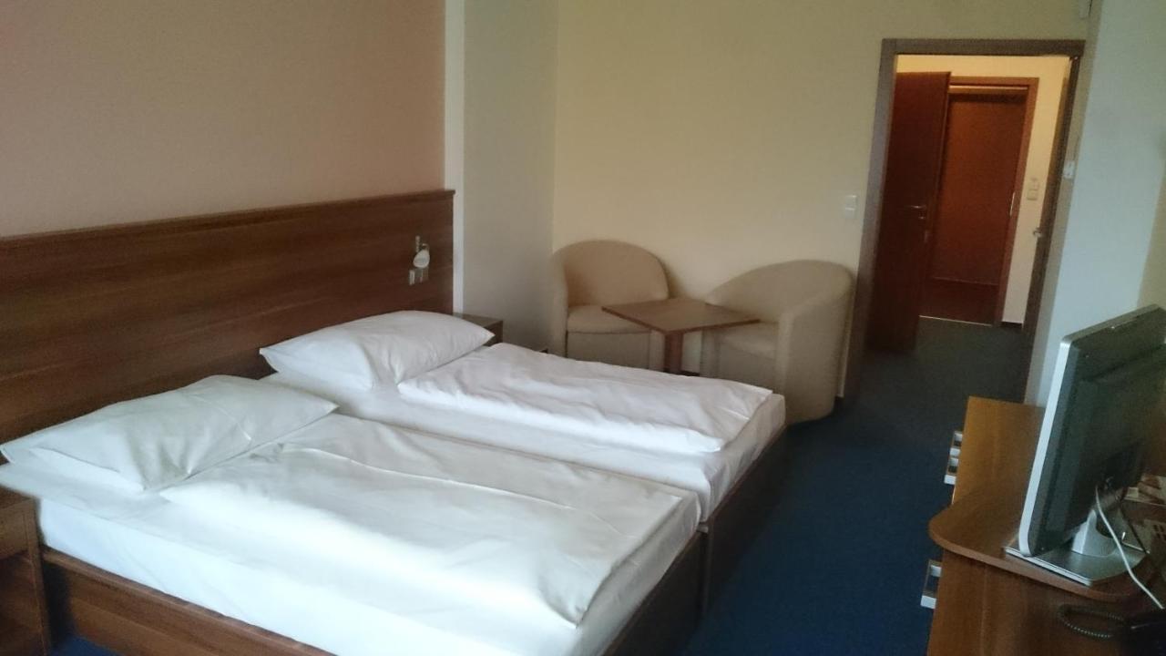 Lipno Wellness - Frymburk Hotel Private Family Room Esterno foto