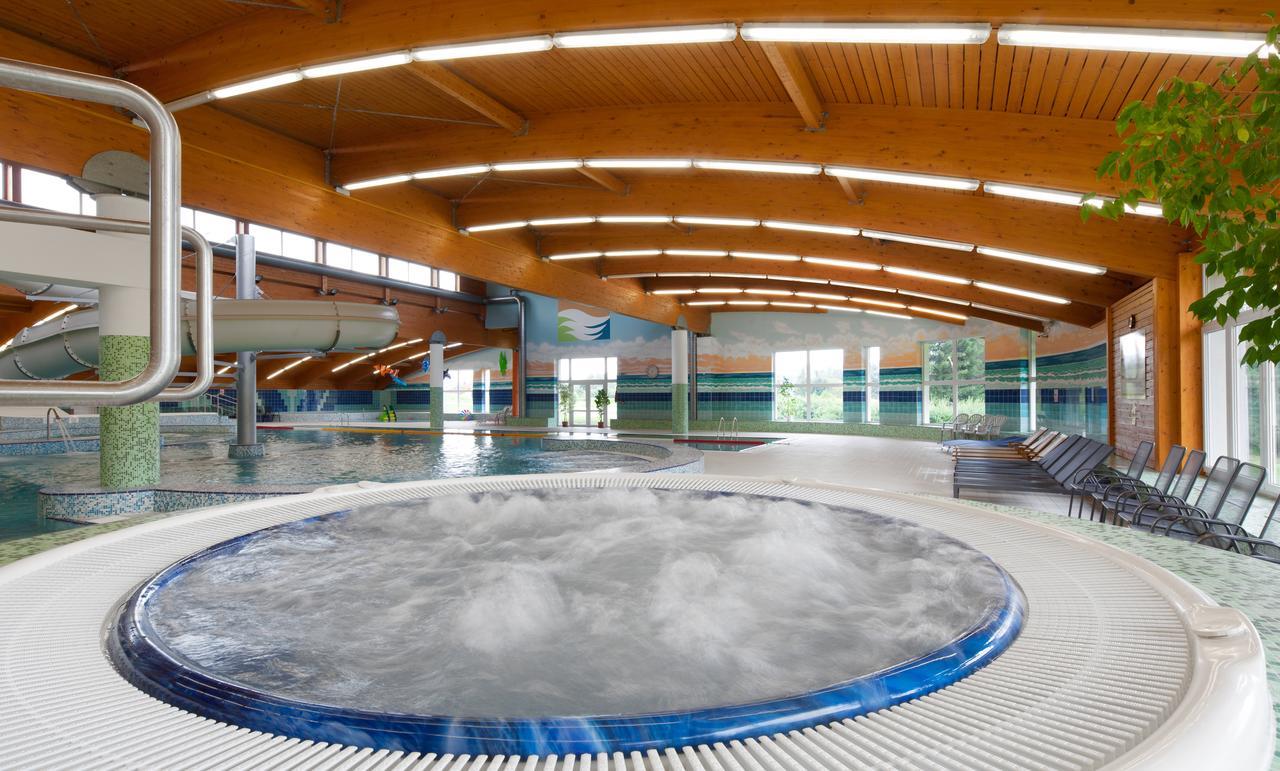 Lipno Wellness - Frymburk Hotel Private Family Room Esterno foto