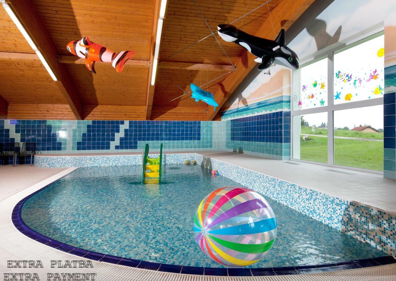 Lipno Wellness - Frymburk Hotel Private Family Room Esterno foto